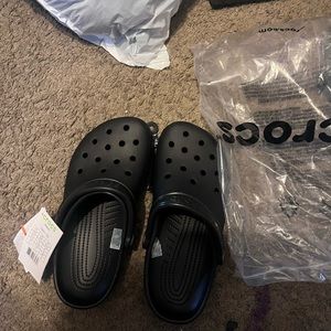 Black crocs